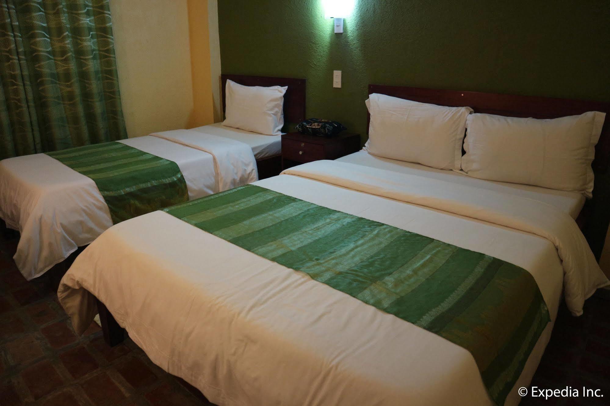 Sun Villa Beachfront Resort & Spa Balabag  Εξωτερικό φωτογραφία