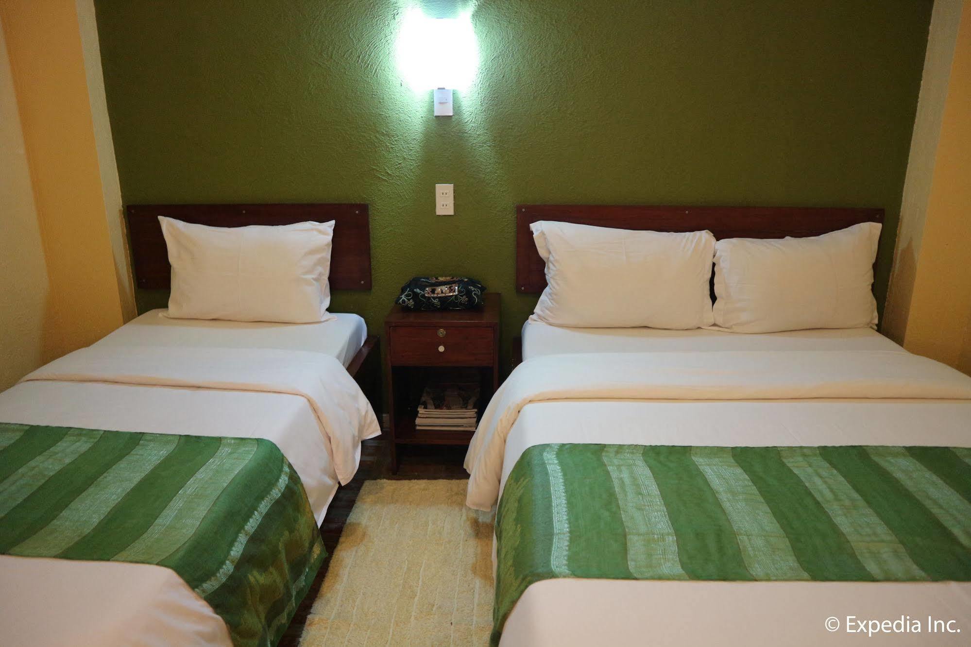 Sun Villa Beachfront Resort & Spa Balabag  Εξωτερικό φωτογραφία